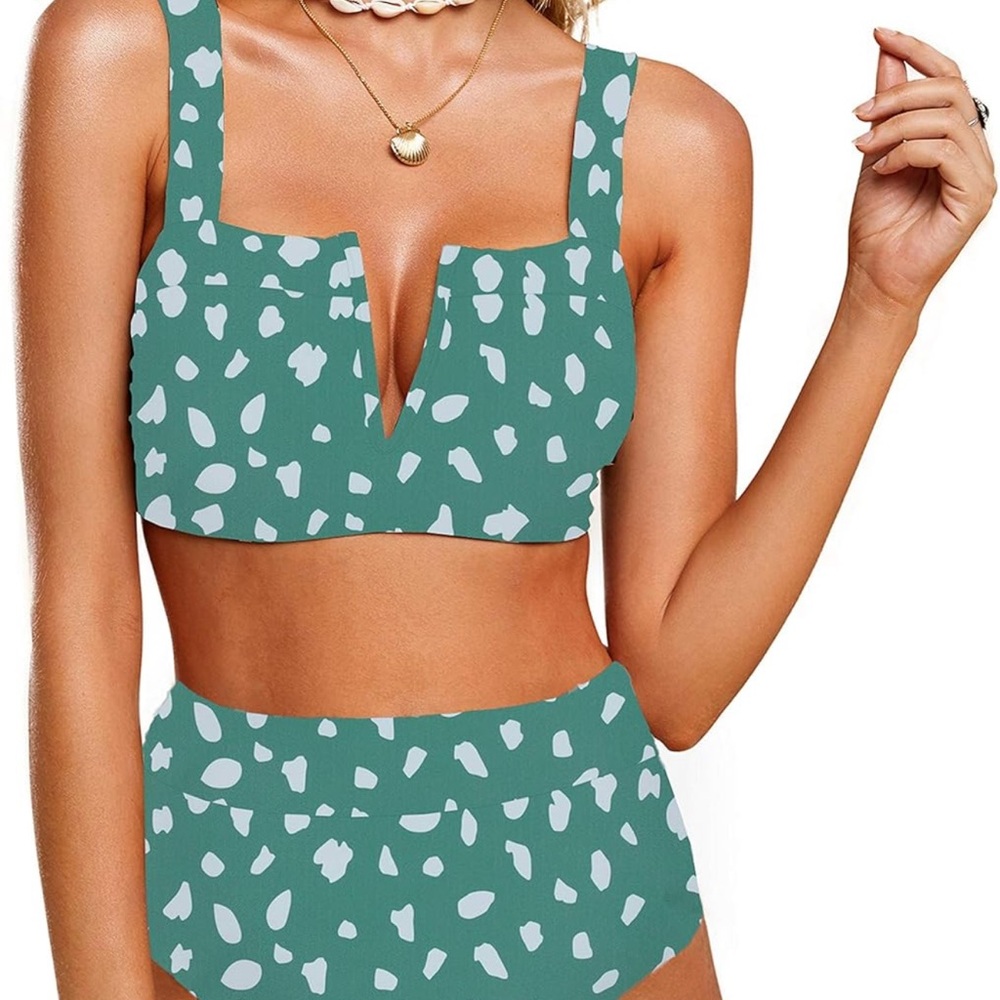 Amazon Green and White Retro Bikini Set
